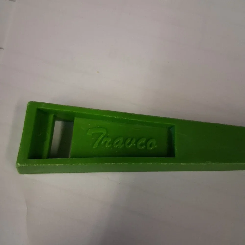 Vintage Travco Flower Power Daisy Green Cheese‎ Slicer GUC